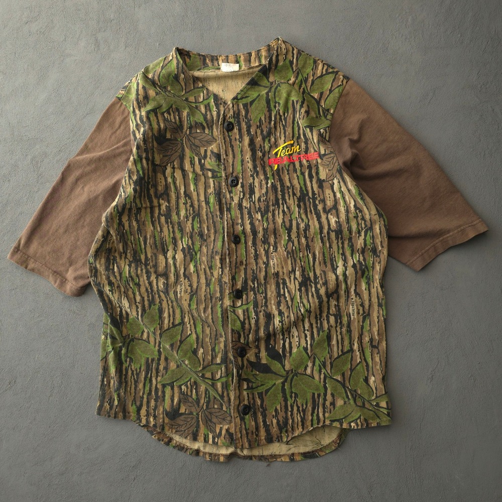 Vintage 90s Realtree Baseball Jersey T-shirt L Camo Made in USA Realtree